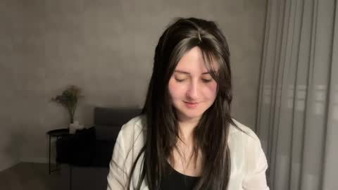 Snapshot of almostinnocent_ chatting on 05-09-26, 08:47 Anna online show from 05-09-26, 08:47