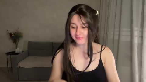 Snapshot of almostinnocent_ chatting on 05-25-26, 09:21 Anna online show from 05-25-26, 09:21