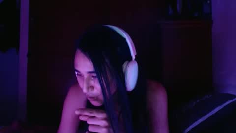 STEPHAN  online show from 12-18-24, 11:08