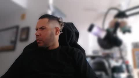 Snapshot of aloha_king chatting on 11-10-25, 02:10 simplyfaded online show from 11-10-25, 02:10