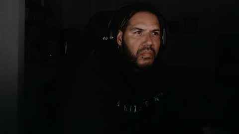 Snapshot of aloha_king chatting on 06-14-26, 11:34 simplyfaded online show from 06-14-26, 11:34