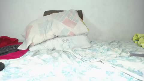 alondra online show from 02-12-26, 08:53