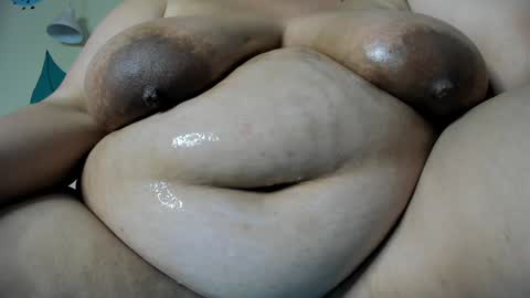 Snapshot of alondra_zaens chatting on 02-02-25, 12:09 Alondra online show from 02-02-25, 12:09