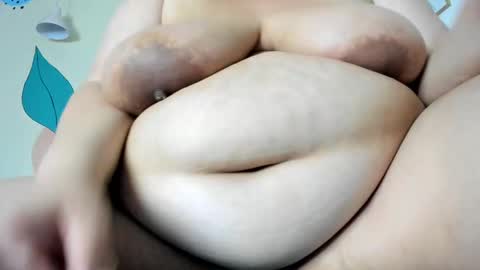 Snapshot of alondra_zaens chatting on 02-25-25, 12:25 Alondra online show from 02-25-25, 12:25