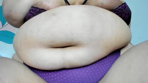 Snapshot of alondra_zaens chatting on 09-08-25, 10:42 Alondra online show from 09-08-25, 10:42