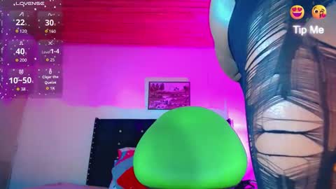 alondragill_ online show from 03-26-26, 05:13