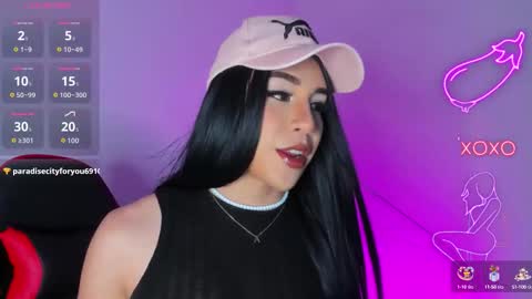 Snapshot of alonehazel chatting on 10-02-25, 11:56 Hazel Bowie online show from 10-02-25, 11:56