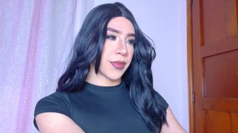 Hazel Bowie online show from 03-26-26, 04:18