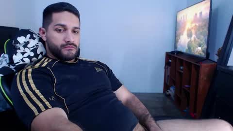 alonxoo online show from 01-18-25, 02:14