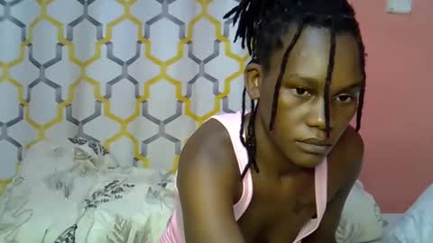 alorapavo online show from 04-12-26, 04:23