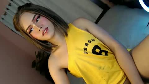 Snapshot of alove_too_last chatting on 03-05-25, 03:07 LEXY online show from 03-05-25, 03:07