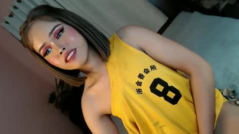 Snapshot of alove_too_last chatting on 03-07-25, 05:49 LEXY online show from 03-07-25, 05:49