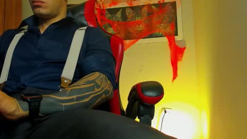 alpha_dominus_ online show from 11-02-25, 04:37