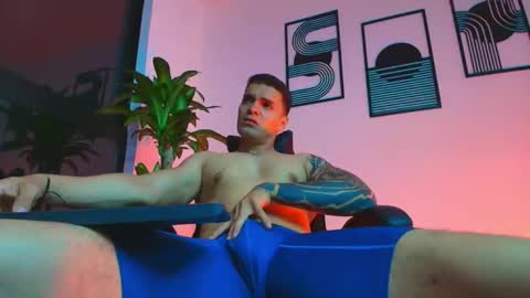 alpha_dominus_ online show from 03-25-26, 04:07