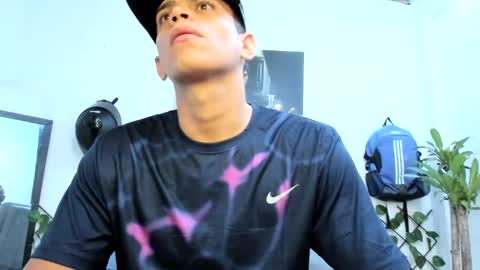 Snapshot of alpha_pprs chatting on 12-22-24, 10:49 Alpha pprs online show from 12-22-24, 10:49