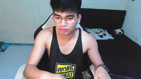 Angelo online show from 10-22-25, 03:29