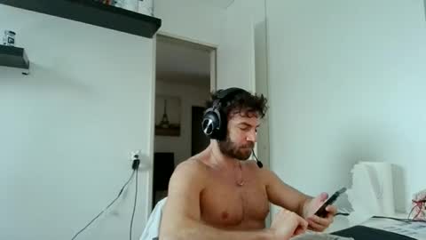 Snapshot of alphah_hunk chatting on 01-10-26, 10:50 alphah_hunk online show from 01-10-26, 10:50