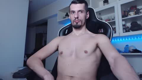 Snapshot of alphamastertodd chatting on 12-21-25, 01:46 MasterTodd online show from 12-21-25, 01:46