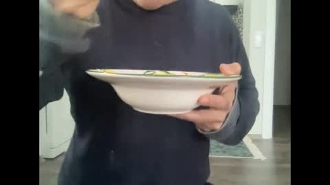 Snapshot of alphandre chatting on 01-21-25, 01:22 AlphAndre online show from 01-21-25, 01:22