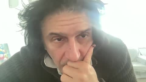 Snapshot of alphandre chatting on 02-11-25, 12:58 AlphAndre online show from 02-11-25, 12:58