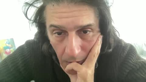 Snapshot of alphandre chatting on 02-24-25, 12:26 AlphAndre online show from 02-24-25, 12:26