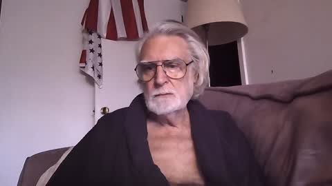 Snapshot of alphauniform chatting on 01-30-25, 03:19 AlphaUniform online show from 01-30-25, 03:19