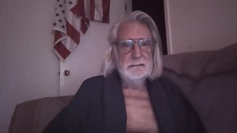 Snapshot of alphauniform chatting on 03-07-26, 12:13 AlphaUniform online show from 03-07-26, 12:13