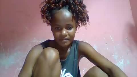 Snapshot of alphosettah chatting on 02-19-25, 07:27 alphosettah online show from 02-19-25, 07:27