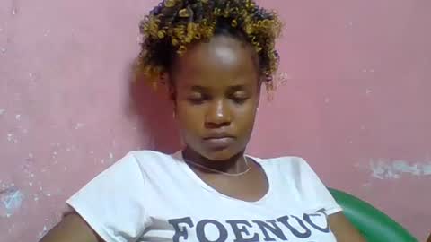 Snapshot of alphosettah chatting on 10-15-25, 04:01 alphosettah online show from 10-15-25, 04:01