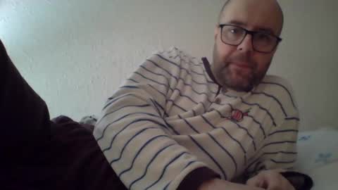 AlexRue online show from 01-31-25, 07:40