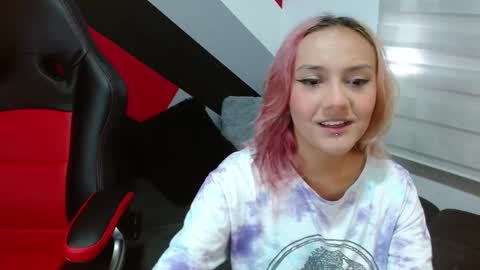 Alter  online show from 01-06-25, 05:49