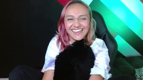 Alter  online show from 01-13-25, 08:58