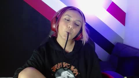 Alter  online show from 03-11-25, 08:53