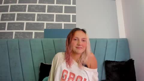 Alter  online show from 10-14-25, 11:44