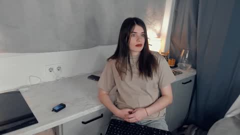 Melissa online show from 03-10-25, 04:46