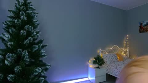 Snapshot of aluntick chatting on 12-22-24, 01:55 Amelia NEXT STREAM  online show from 12-22-24, 01:55