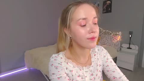 Snapshot of aluntick chatting on 01-15-25, 05:15 Amelia NEXT STREAM  online show from 01-15-25, 05:15