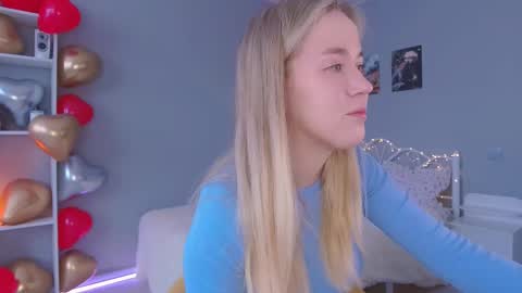 Snapshot of aluntick chatting on 02-14-25, 01:51 Amelia NEXT STREAM  online show from 02-14-25, 01:51