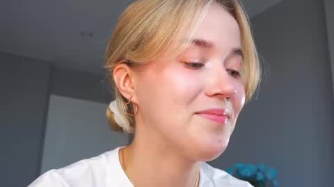 Snapshot of aluntick chatting on 09-10-25, 01:55 Amelia NEXT STREAM  online show from 09-10-25, 01:55