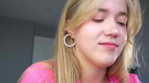 Snapshot of aluntick chatting on 09-13-25, 01:33 Amelia NEXT STREAM  online show from 09-13-25, 01:33