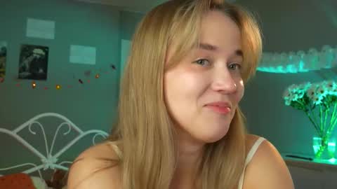 Amelia NEXT STREAM  online show from 11-08-25, 05:12