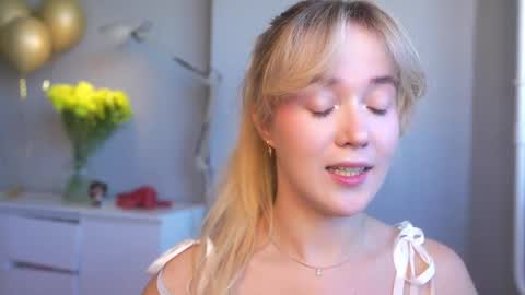 Amelia NEXT STREAM  online show from 05-01-26, 02:21