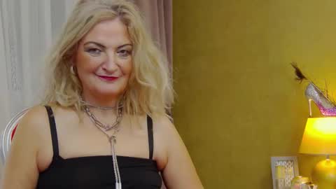 Alura Jenson online show from 10-16-25, 06:31