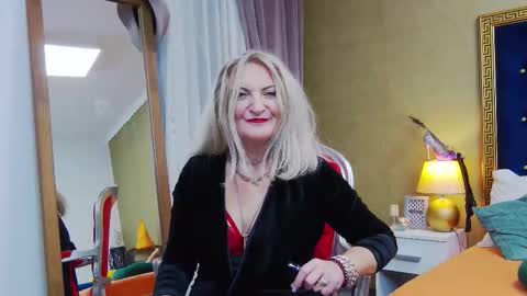 Alura Jenson online show from 10-23-25, 06:50