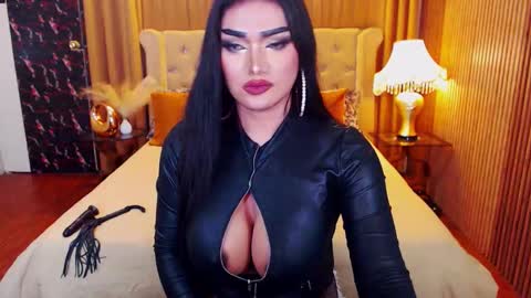 Alura Jhenson online show from 11-15-25, 01:47