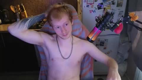 Snapshot of alvin__main chatting on 09-12-25, 10:59 Alvin Puska -- online show from 09-12-25, 10:59