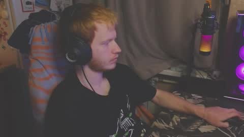 Snapshot of alvin__main chatting on 09-26-25, 10:36 Alvin Puska -- online show from 09-26-25, 10:36