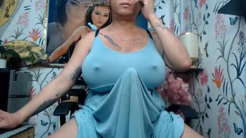 SARAHEYHEYHUGECOCK online show from 03-05-25, 01:21