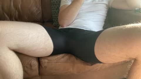 Snapshot of alwayshuge chatting on 10-21-25, 07:36 alwayshuge online show from 10-21-25, 07:36