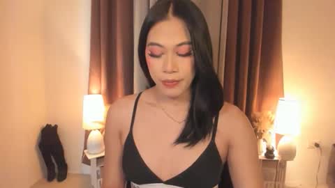 alwina_williams online show from 04-05-26, 06:32